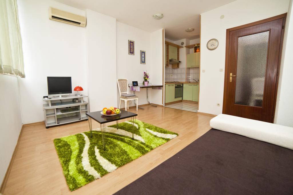 Apartment Apartman Belvedere